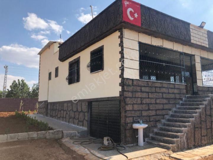 Şehitkamil Sofalıcı Satılık Daire G.antep Kirlialıcıda Serintepe Mah Güzel Bir Konumda Villa Tarzı Satılık Luks Bağ Evi