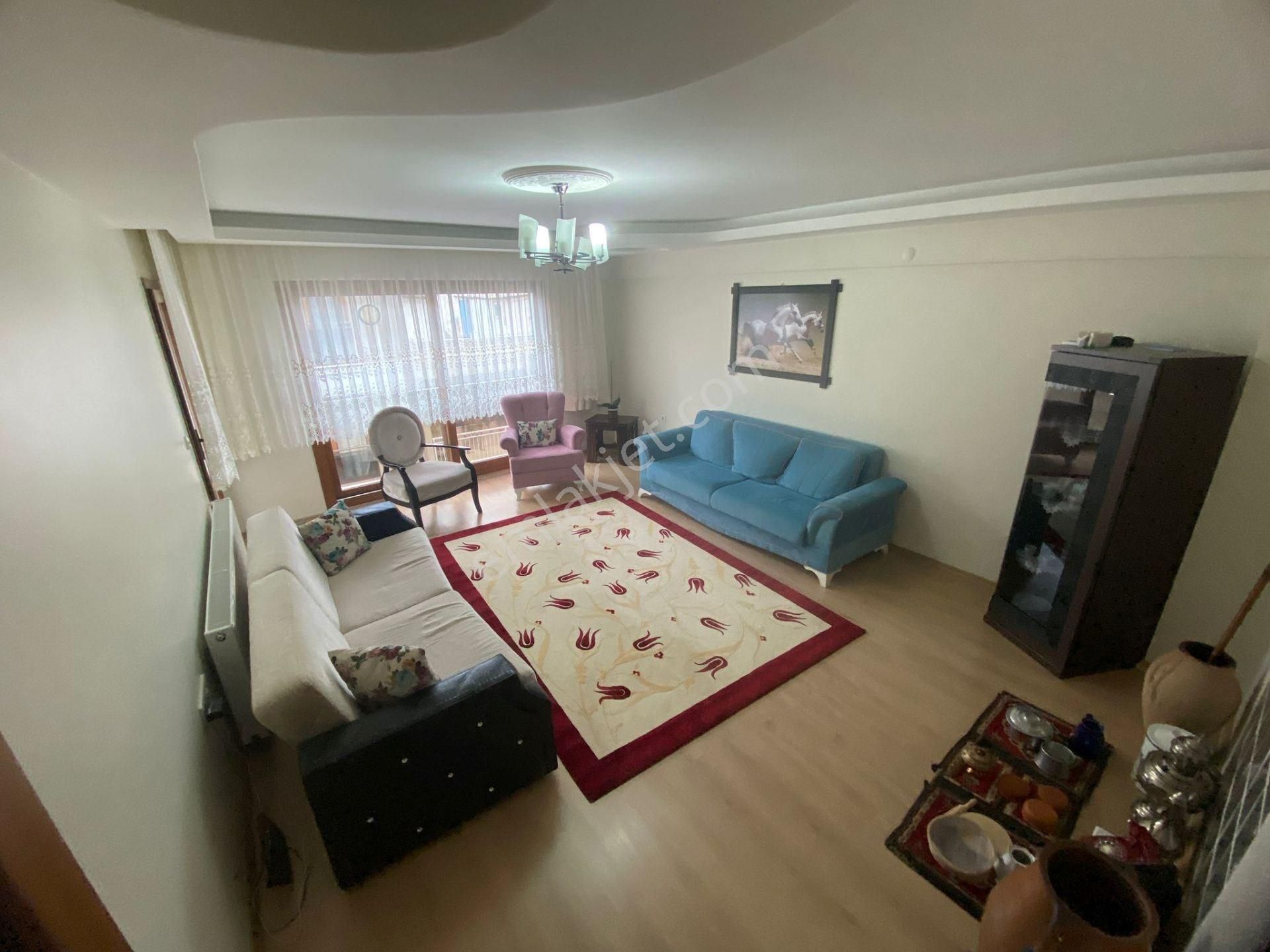 Karabağlar Refet Bele Satılık Daire REFET BELE MAH OTOPARKLI ASANSÖRLÜ DOĞALGAZLI 3+1 SATILIK DAİRE