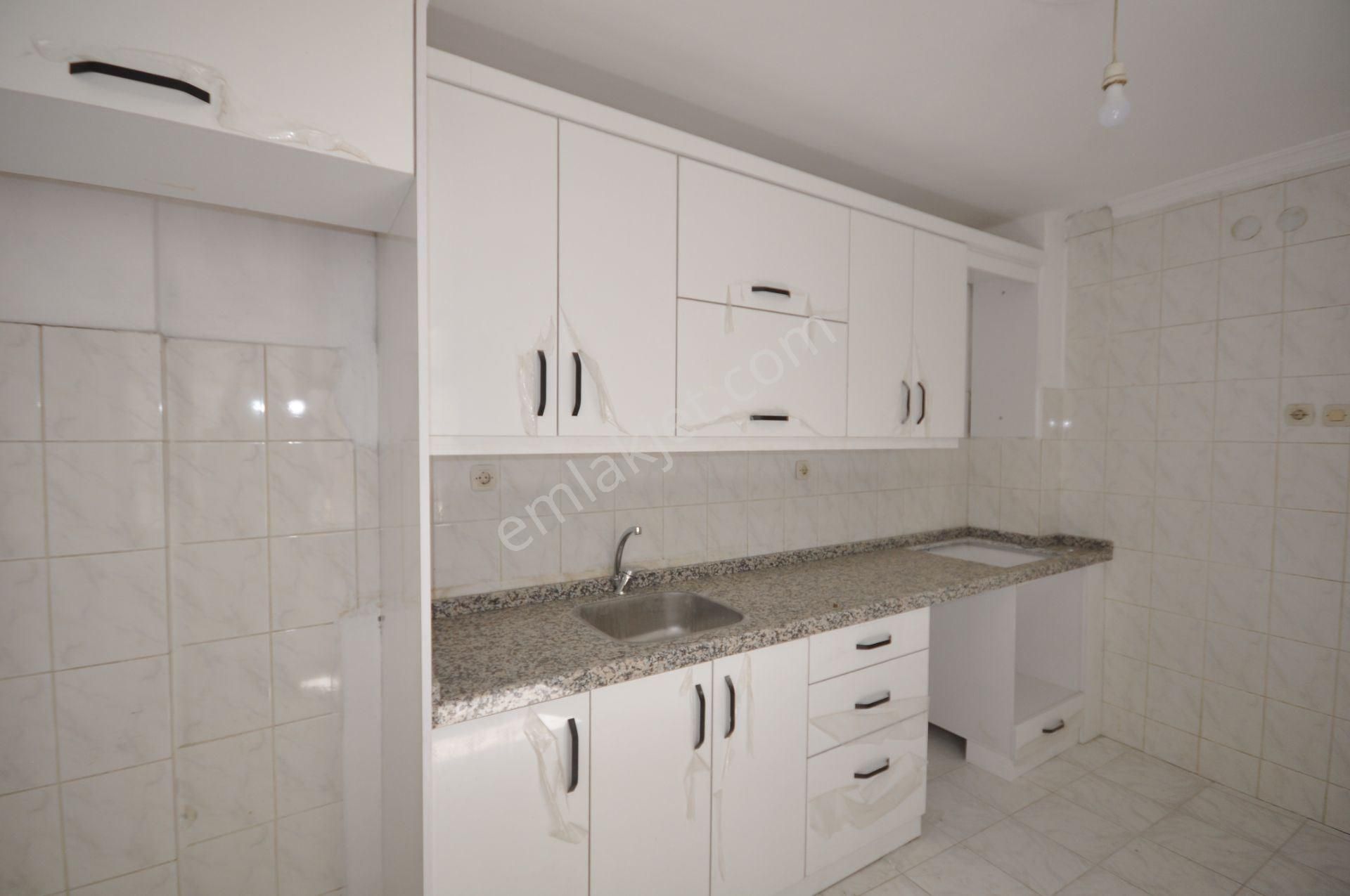 Söke Yeni Cami Mh. Satılık 2+1 Daire - Görsel 3