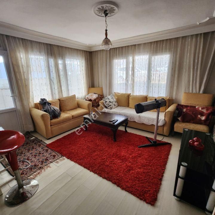 Kuşadası Yatırım Bölgesi Güzelçamlı'da 2+1 Giriş Kat Daire Satılık