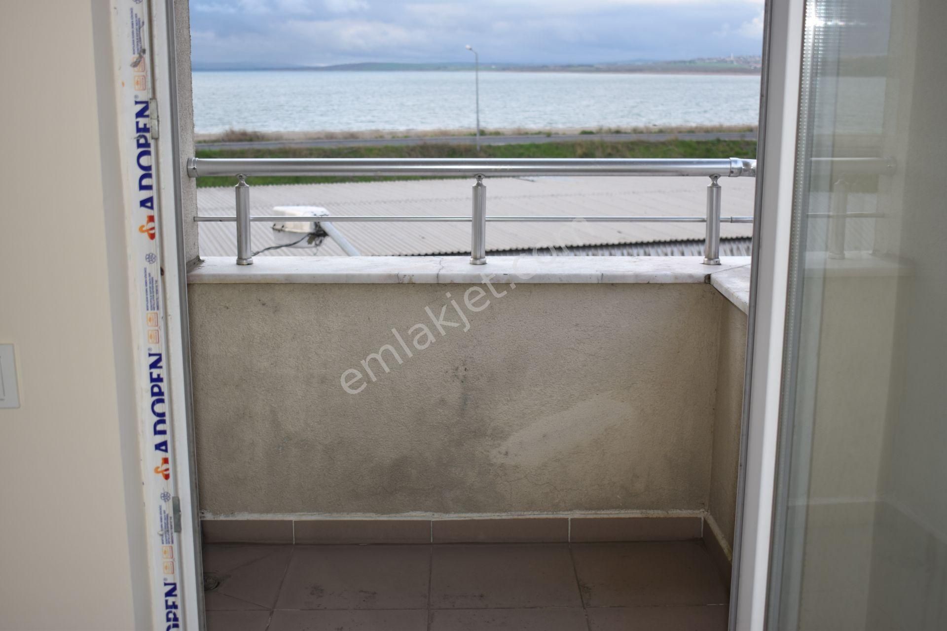 Büyükçekmece 19 Mayıs Mah De Ful Manzaralı Lüx Sıfır 4+1 Dubleks - Görsel 5