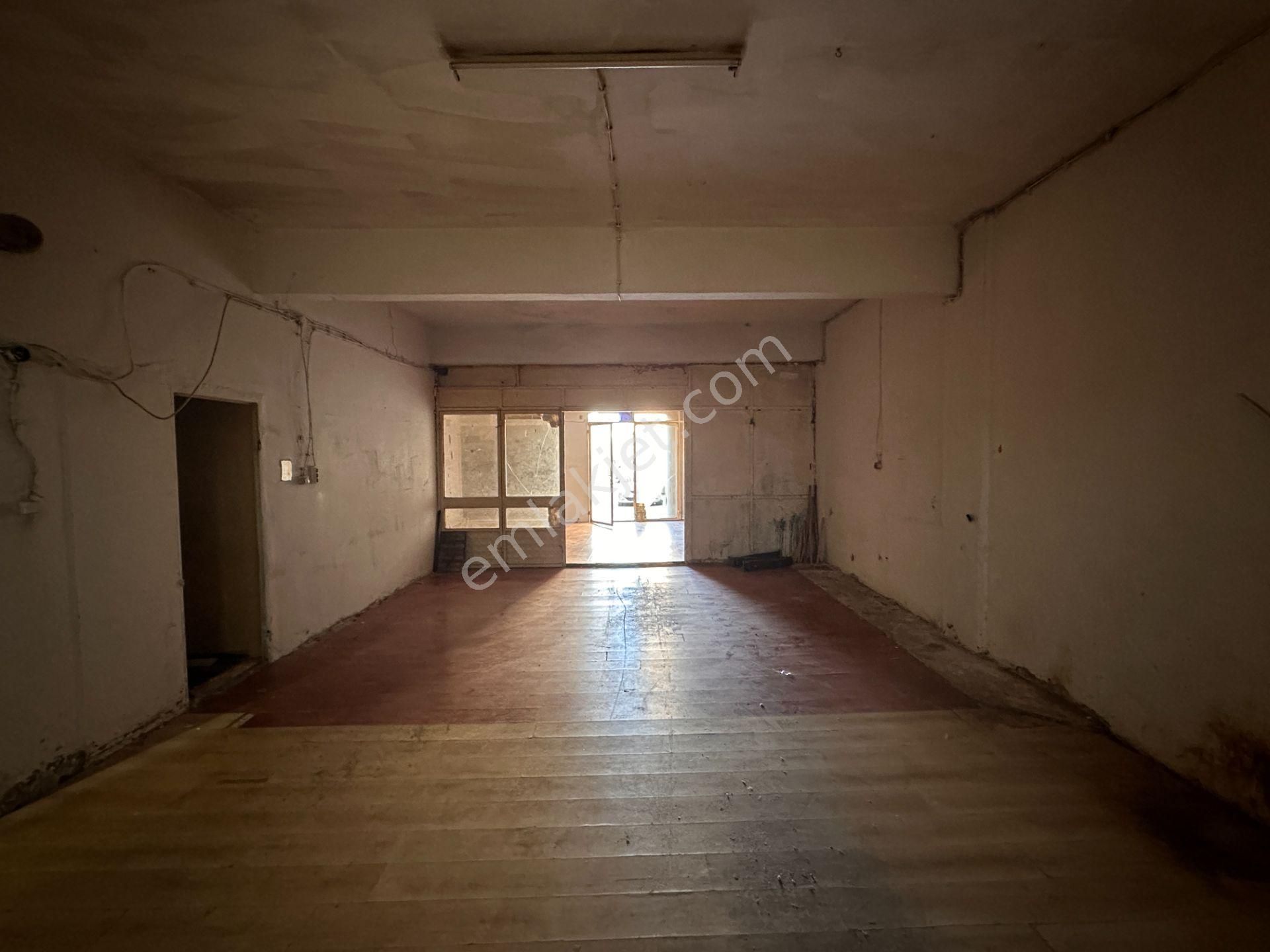 Çalışkan__dan Buca Seyhan Mahallesin De 140 M2 Kiralık Dükkan - Görsel 4