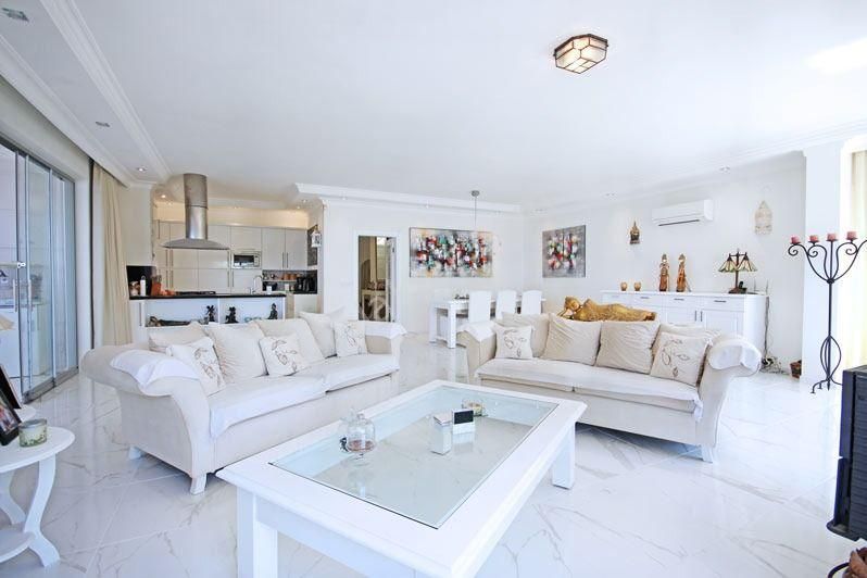 Alanya Kestel Mah.full Manzaralı Eşyalı Satılık 7+3 Villa - Görsel 2