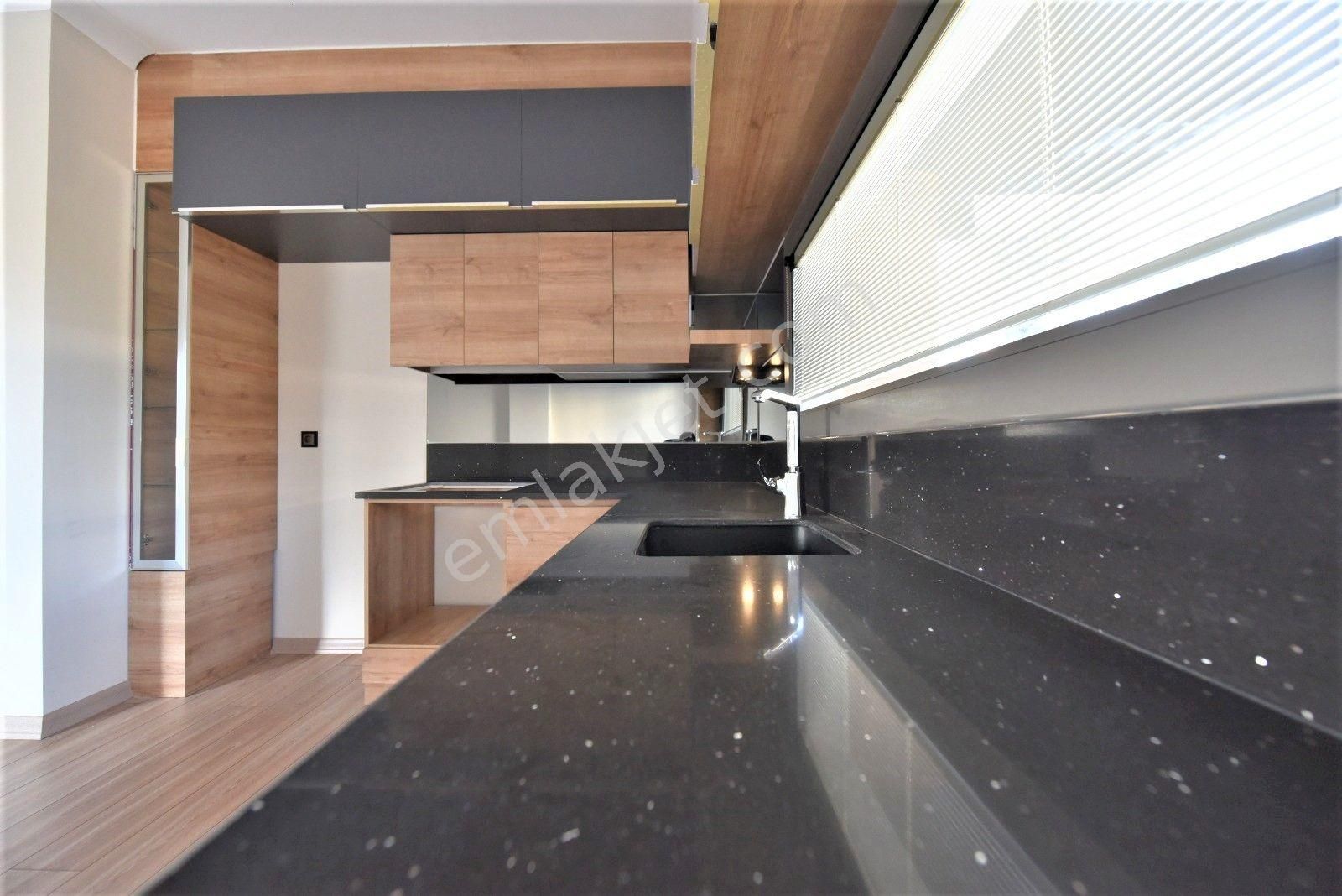 Gümüş'den Geniş Bahçe Kullanımlı Ultra Lüks Tek Başına 4+1 Villa - Görsel 7