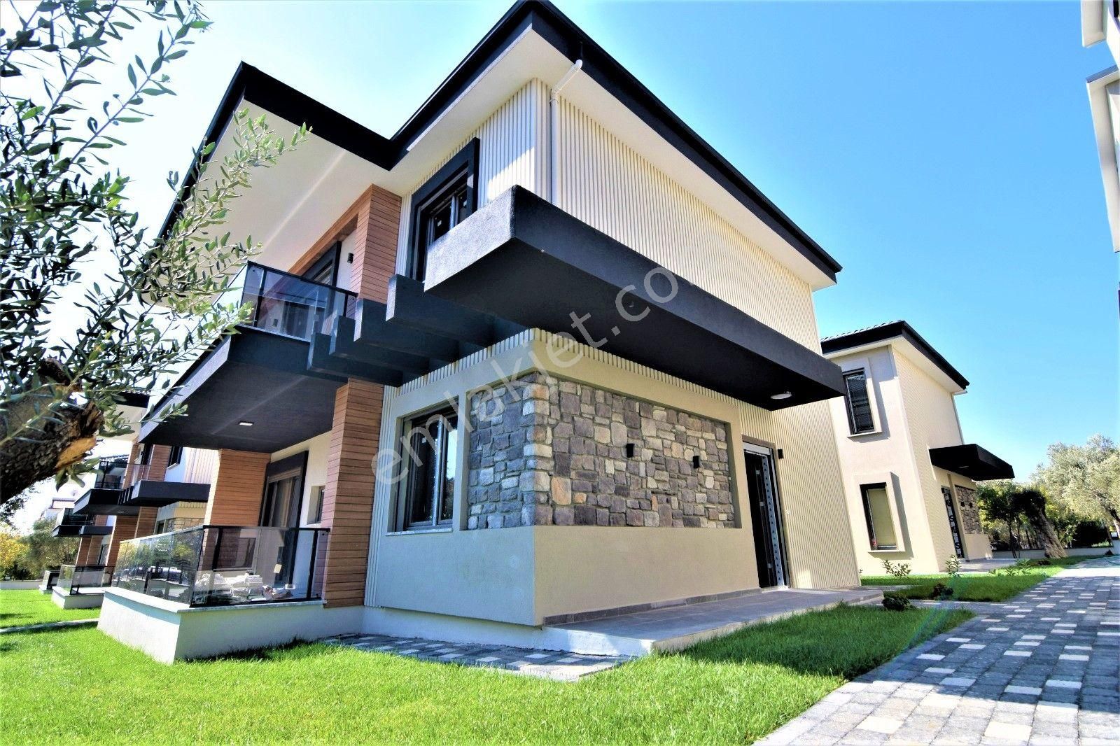 Gümüş'den Geniş Bahçe Kullanımlı Ultra Lüks Tek Başına 4+1 Villa - Görsel 3