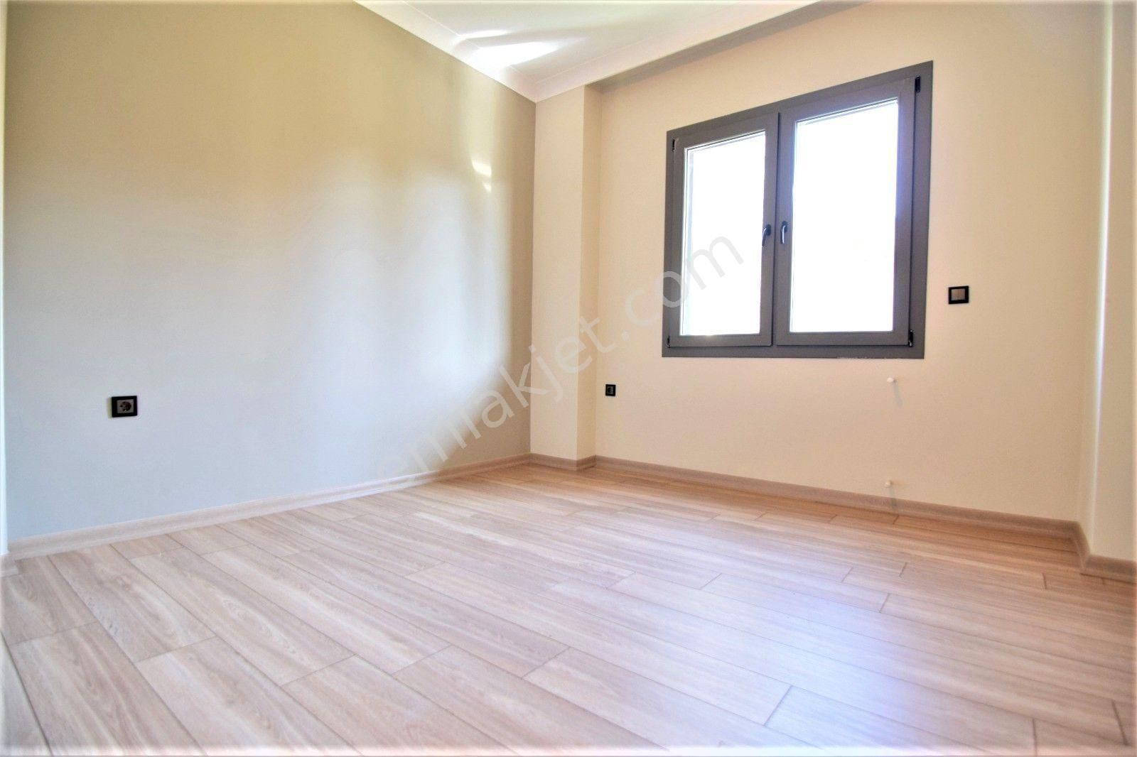 Gümüş'den Geniş Bahçe Kullanımlı Ultra Lüks Tek Başına 4+1 Villa - Görsel 18