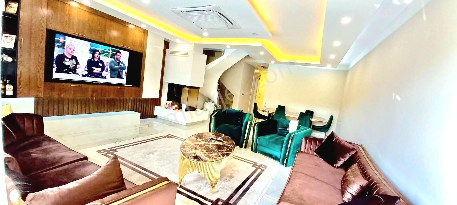Antalya Döşemealtı Altınkalede Güvenlikli Sitede Yerden Isıtmalı Özel Yapılmış 4+1 Satılık Villa - Görsel 3