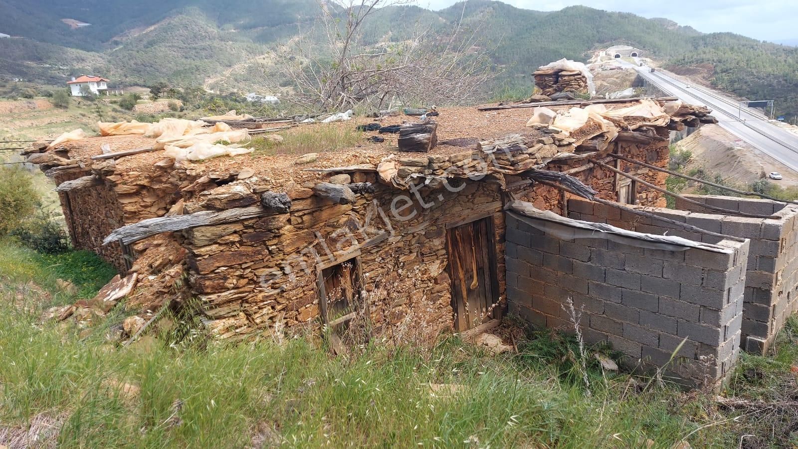 Anamur Demirören (melleç) Köyü'nde Antalya Mersin Karayolu Kuzeyinde Yola Sıfır Satılık Tarla - Görsel 7