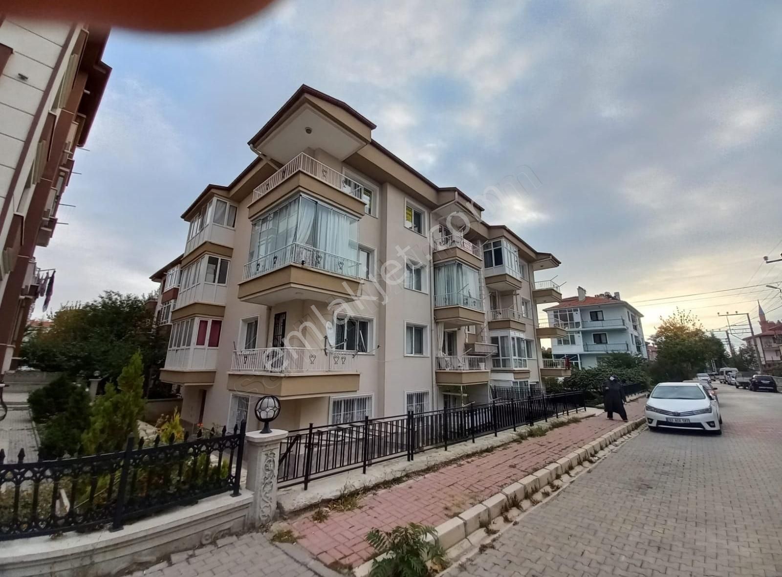 Tezcan Emlaktan Kanlıca Mah 3+1 Lüks Daireacil Satılık Fiyat Düştü - Görsel 29