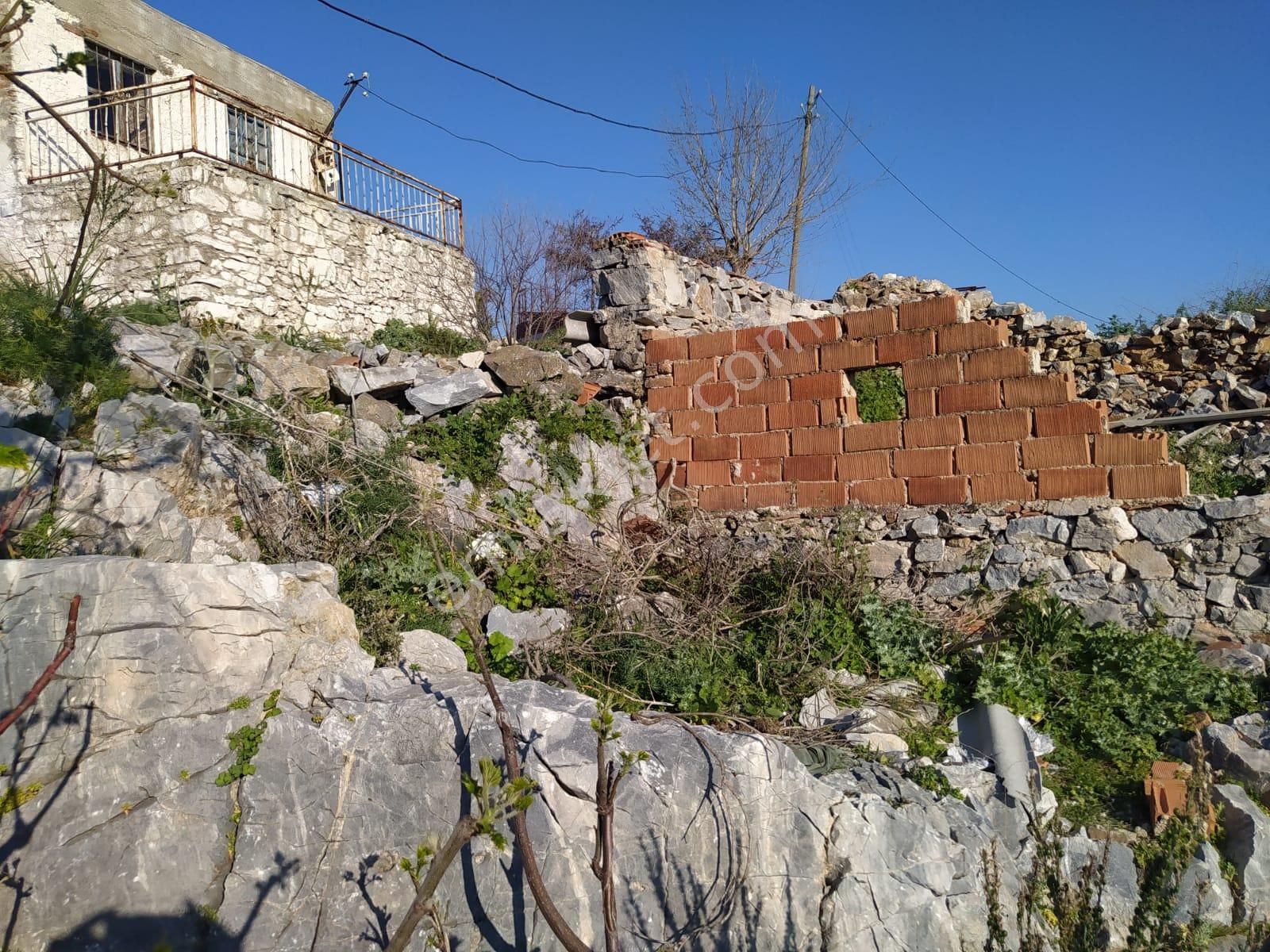 Serçin Köyü Söke De Satılık Eski Ev Ve Arsası - Görsel 11