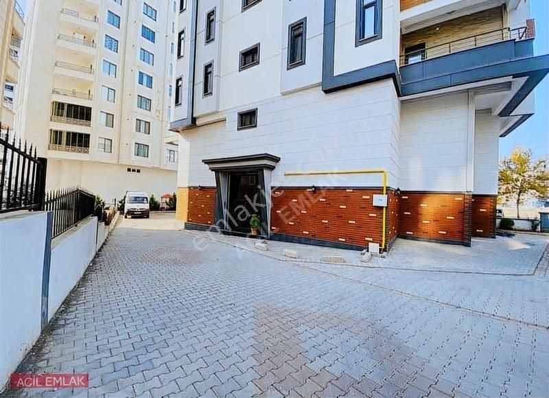 Karaköprü Atakent Satılık Daire ACİL EMLAK'TAN 3+1 LÜX DAİRE