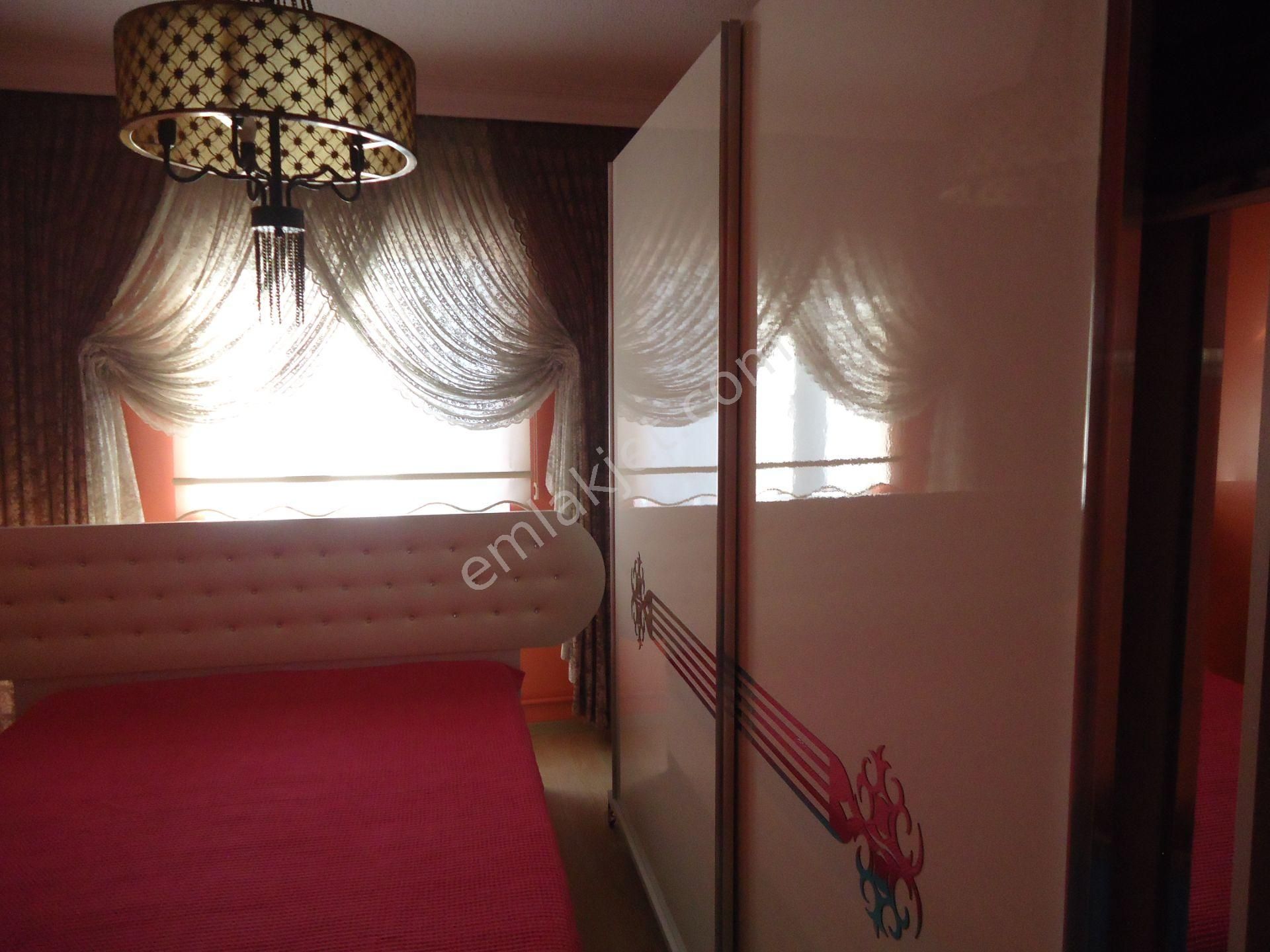 Halkalı Atakent Mah..2 Etapta Satılık 3+1 Tadilatlı Arena Parkı Tam Karışısıda - Görsel 19