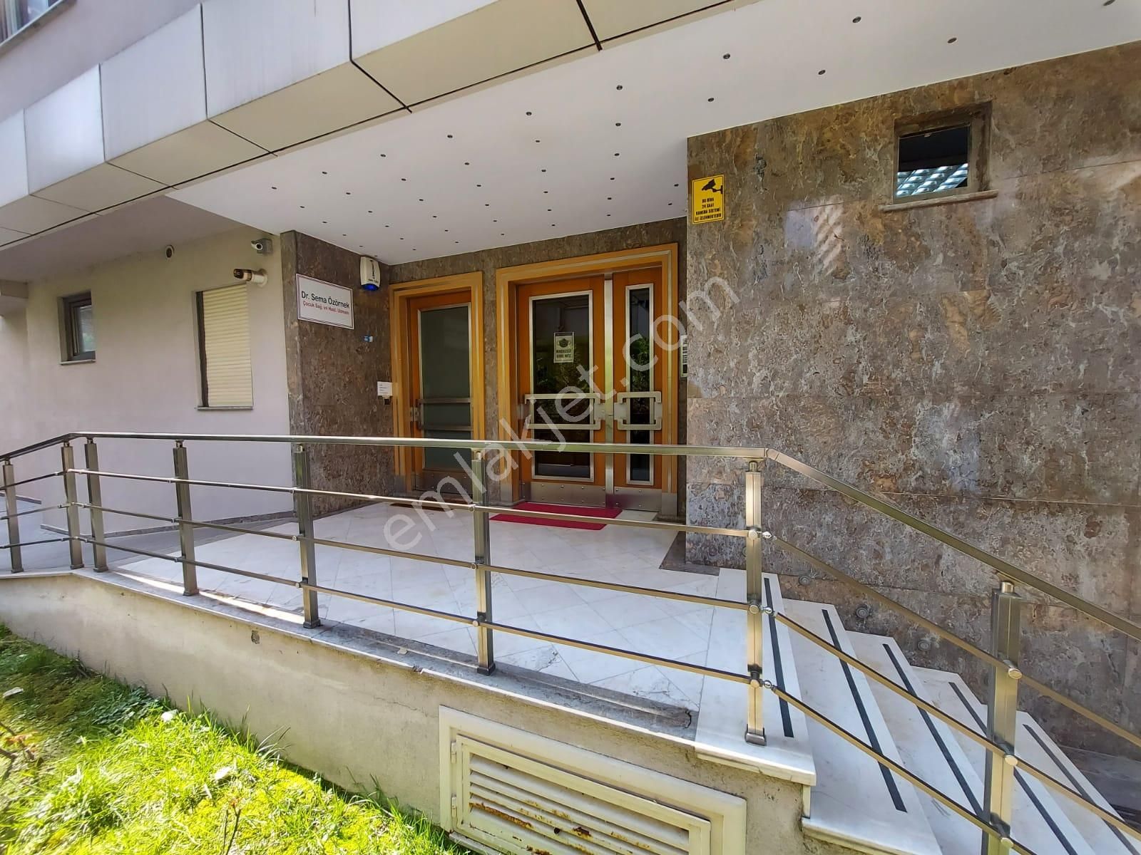 https://imaj.emlakjet.com/listing/13067774/6ED407E6E2DB1591337F3CBC966EC2C413067774.jpeg