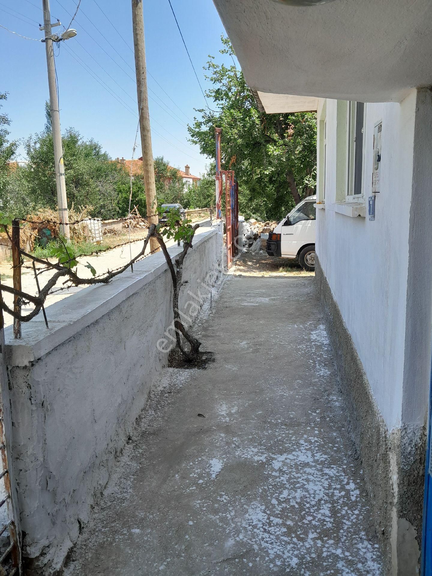 Sahibinden Büyük Bahçeli Müstakil Ev - Görsel 22