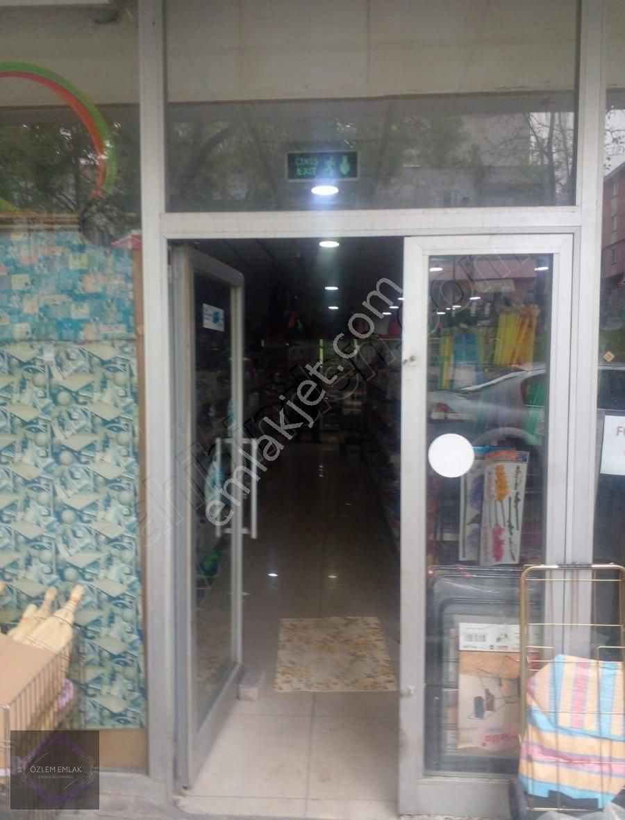 https://imaj.emlakjet.com/listing/13100428/C24D2E50899B9EF280DC1EEA02A1969F13100428.jpg