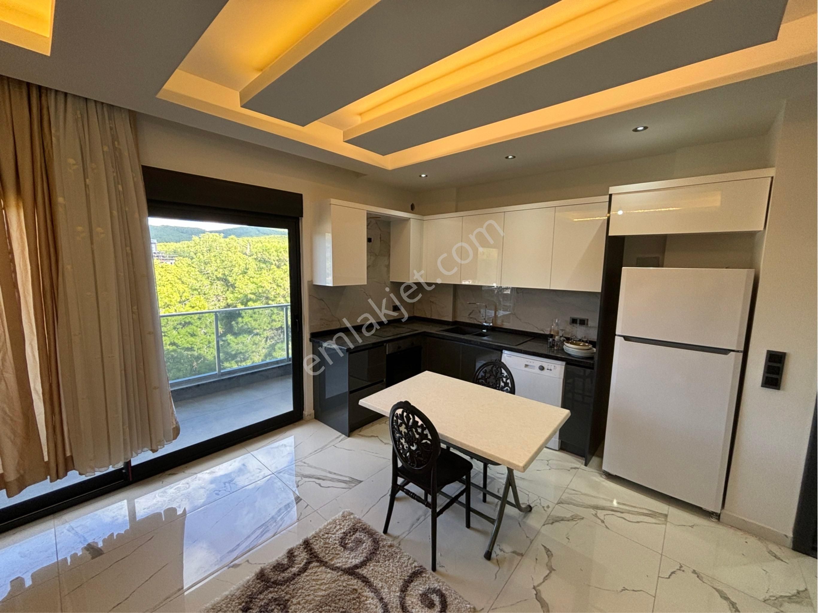 Avsallarda Full Eşyalı 1+1 Sıfır Daire - Görsel 18