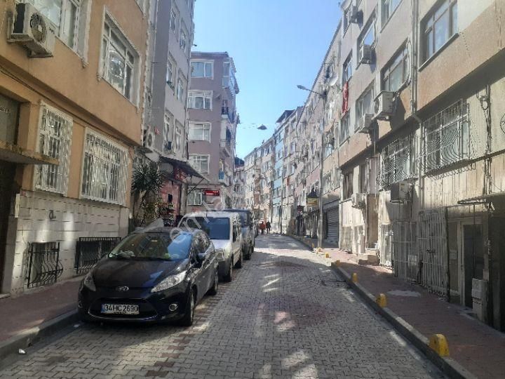 Fatih Sümbül Efendi Kiralık Dükkan & Mağaza İşyeri İmalathane Sümbülefendi Duhaniyede İşyeri Depo