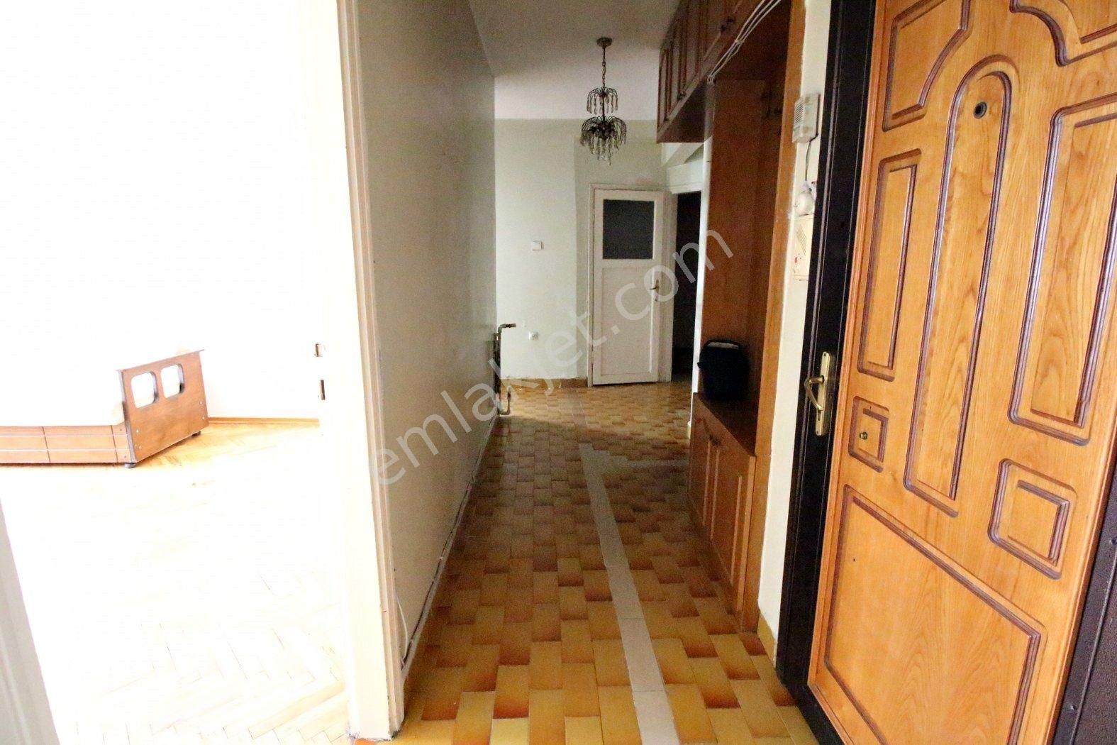 Siyavuşpaşa İlk Öğretim Okulunun Karşısında Park Manzarlı 3+1 Asansörlü Daire - Görsel 20