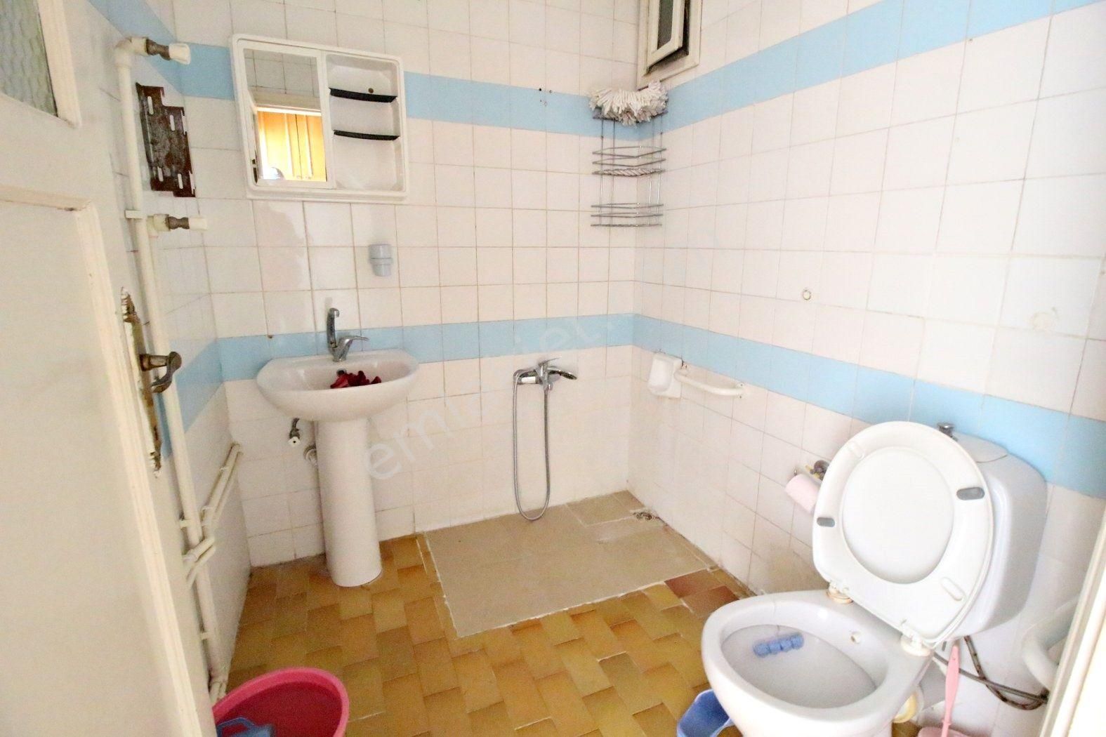 Siyavuşpaşa İlk Öğretim Okulunun Karşısında Park Manzarlı 3+1 Asansörlü Daire - Görsel 10