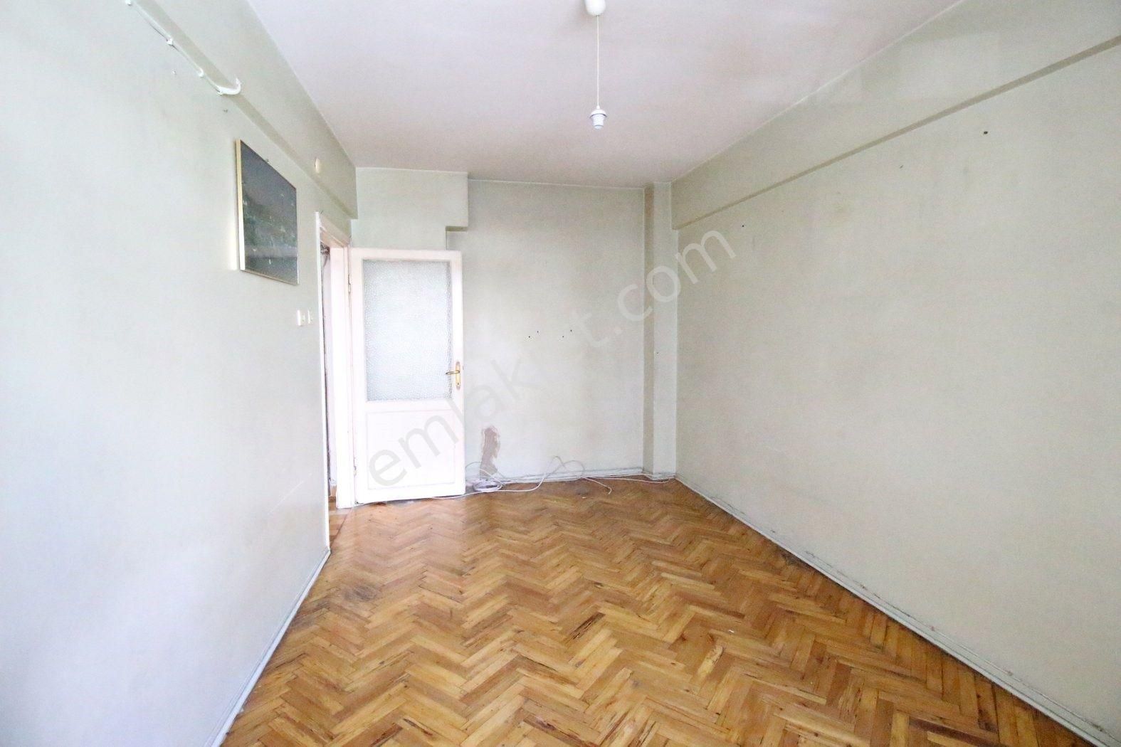 Siyavuşpaşa İlk Öğretim Okulunun Karşısında Park Manzarlı 3+1 Asansörlü Daire - Görsel 29