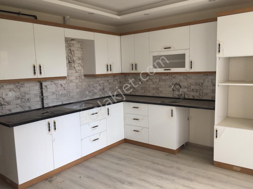 Nazilli Ocaklı Satılık Daire  KARDEŞLER EMLAKTAN SATILIK  3+1  FIRSAT DAİRE