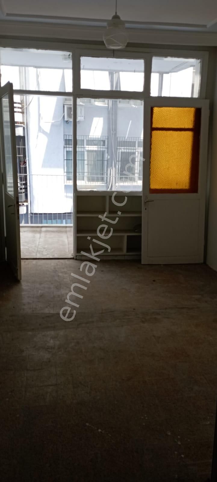 Seyhan Kurtuluş Satılık Daire ŞOK. ŞOK. ŞOK...YENİ VALİLİK KARŞISINDA 3+1 130 m2 SATILIK TEMİZ DAİRE 