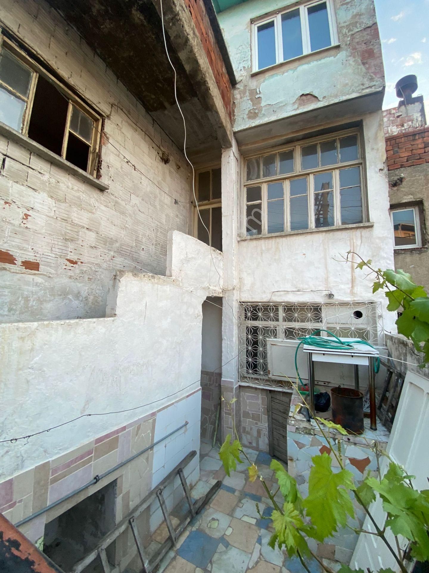 Acil Konak Gültepe 26 Ağustos Mah.de 5 Daire 1 Dükkanlı Komple Satılık Müstakil Bina - Görsel 14