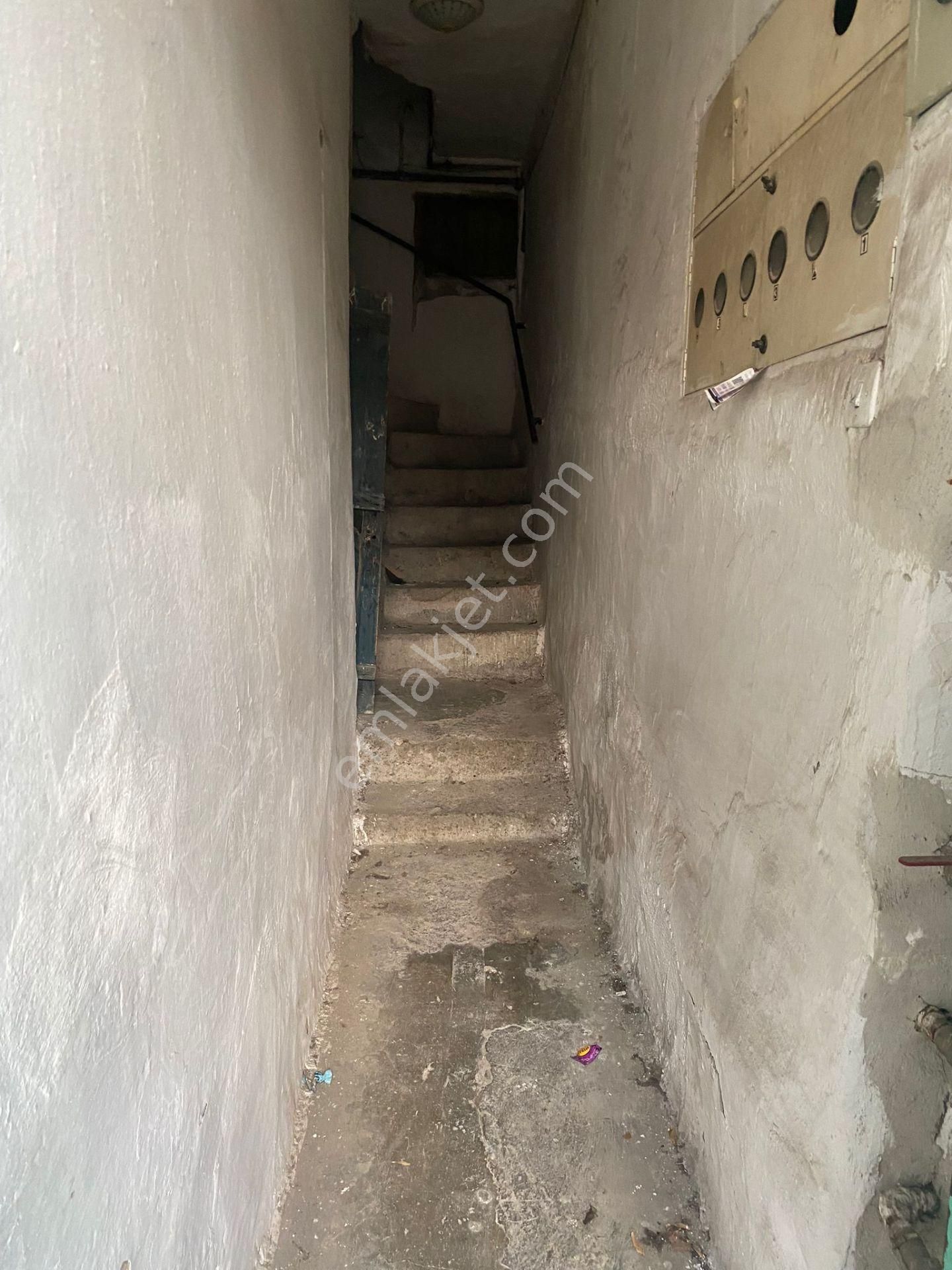 Acil Konak Gültepe 26 Ağustos Mah.de 5 Daire 1 Dükkanlı Komple Satılık Müstakil Bina - Görsel 16