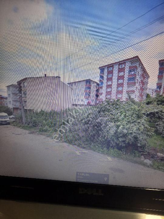 Ara Parselimiz Satılıktır