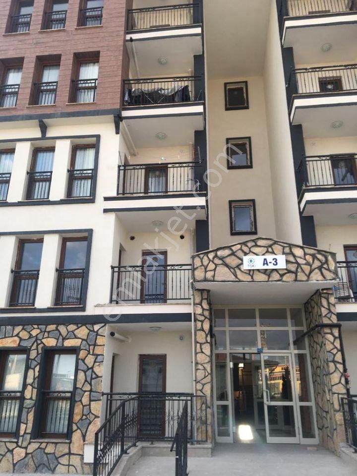 Kiralık 3+1 Yeni Bakımlı Daire