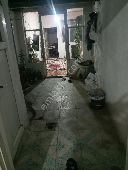 Aysu Konuttan Ailenin Yaşadığı 2+1 Mustakıl , Masrafsız Mustakıl Teraslı Yer Ev - Görsel 3
