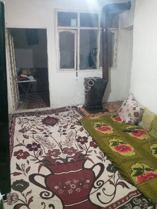 Aysu Konuttan Ailenin Yaşadığı 2+1 Mustakıl , Masrafsız Mustakıl Teraslı Yer Ev - Görsel 4