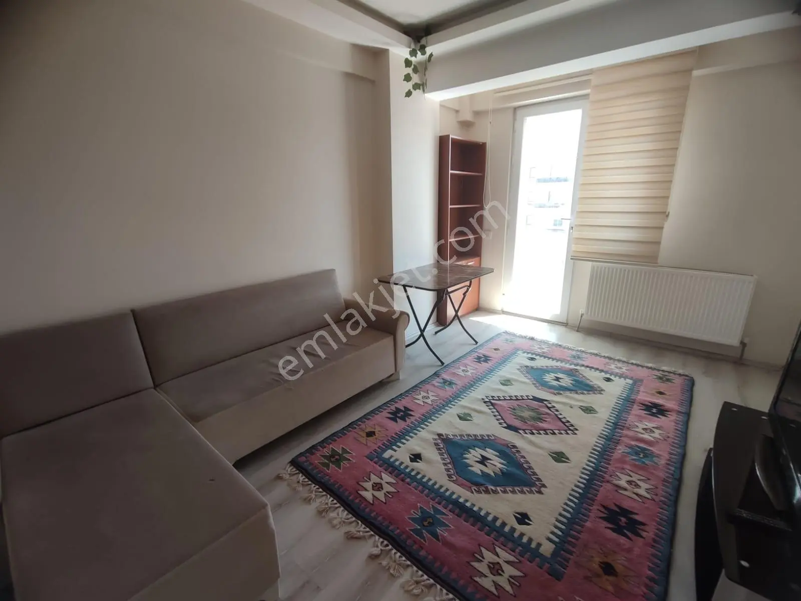 Afyon Tezcan Emlaktan Uydukentte Alp Suitte Kiralık Eşyalı Daire - Görsel 4