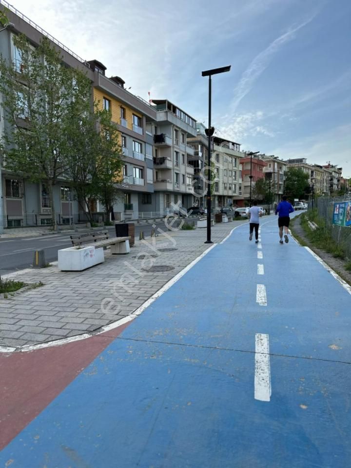 Öğrenciye Uygun Metro Durağına 8 Dk Yürüme Mesafesinde Kiralık Teras Katı - Görsel 5