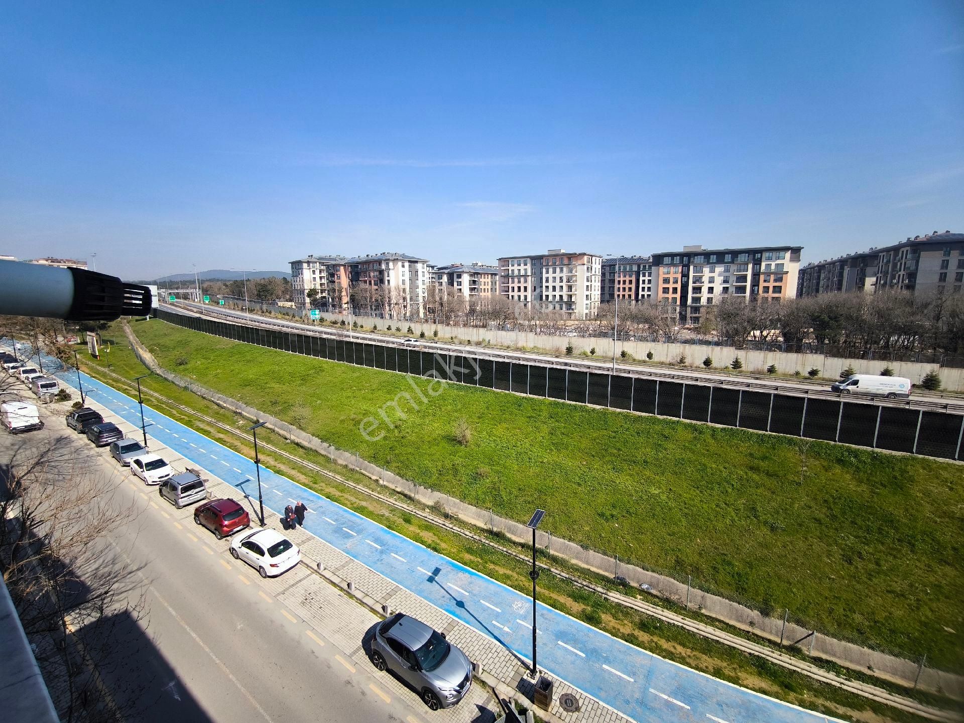 Öğrenciye Uygun Metro Durağına 8 Dk Yürüme Mesafesinde Kiralık Teras Katı - Görsel 32