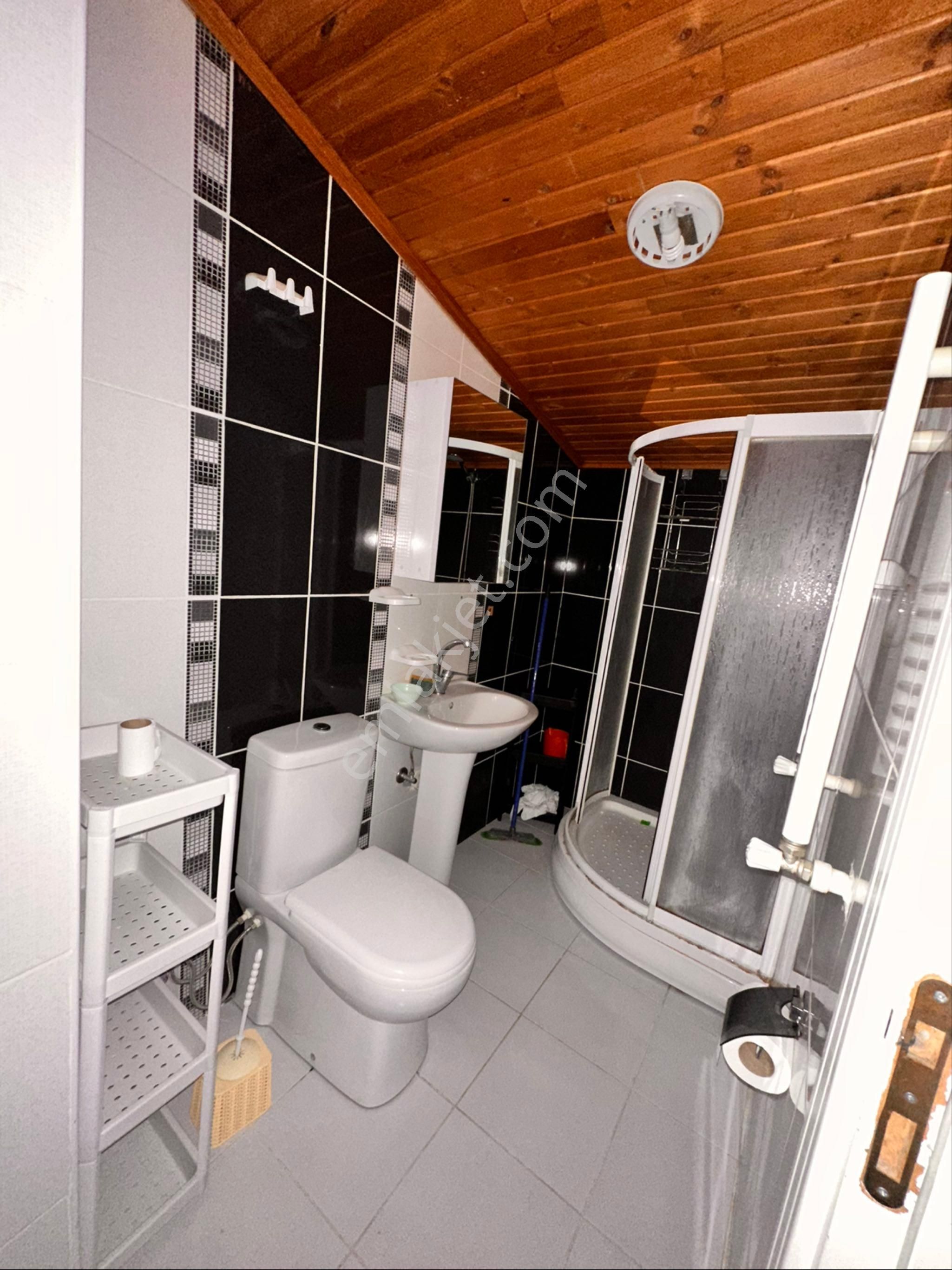 Öğrenciye Uygun Metro Durağına 8 Dk Yürüme Mesafesinde Kiralık Teras Katı - Görsel 28