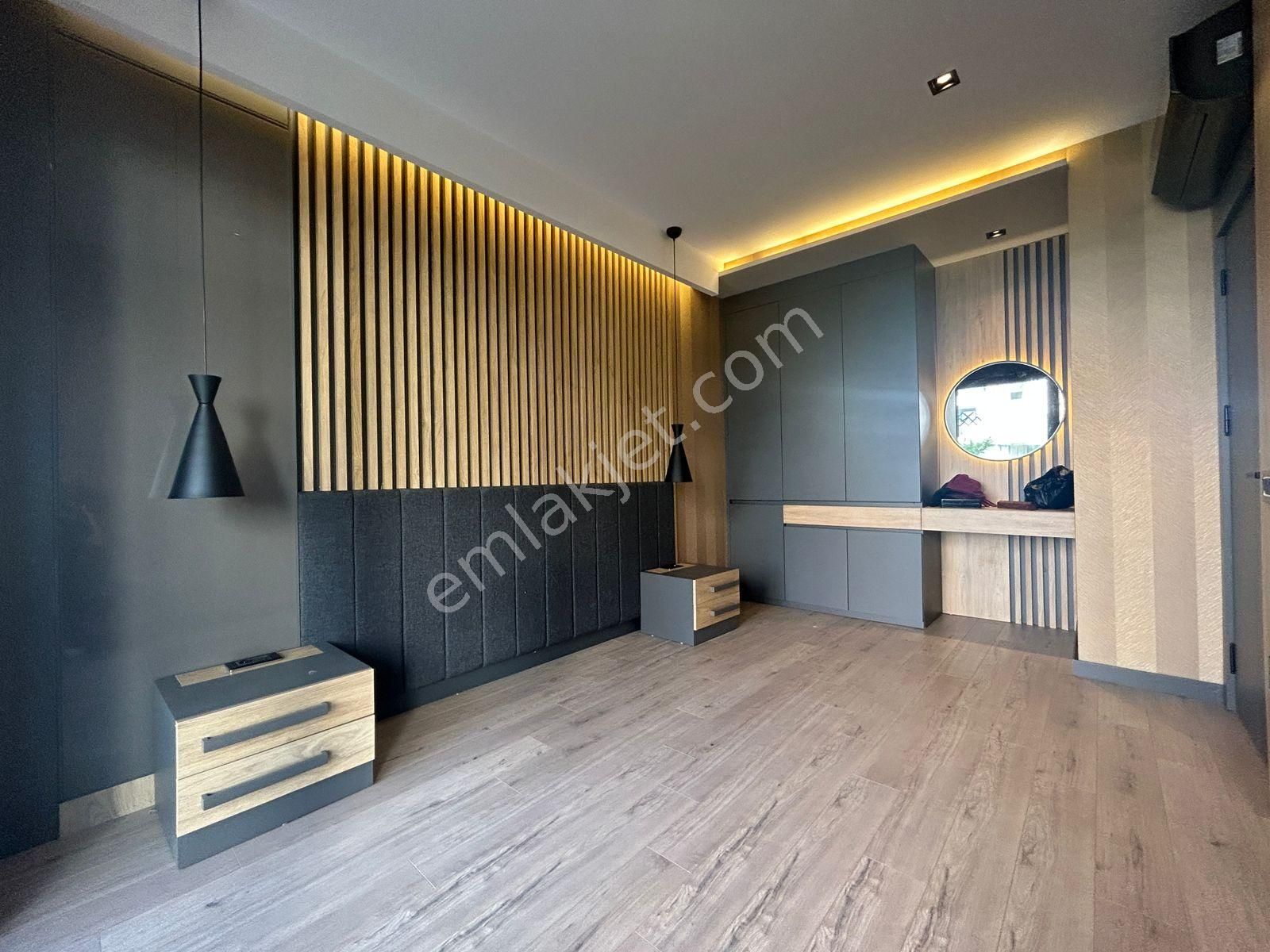 Güzelobada Havuzlu Güvenlikli Site İçerisinde Şık Bahçe Katı - Görsel 9
