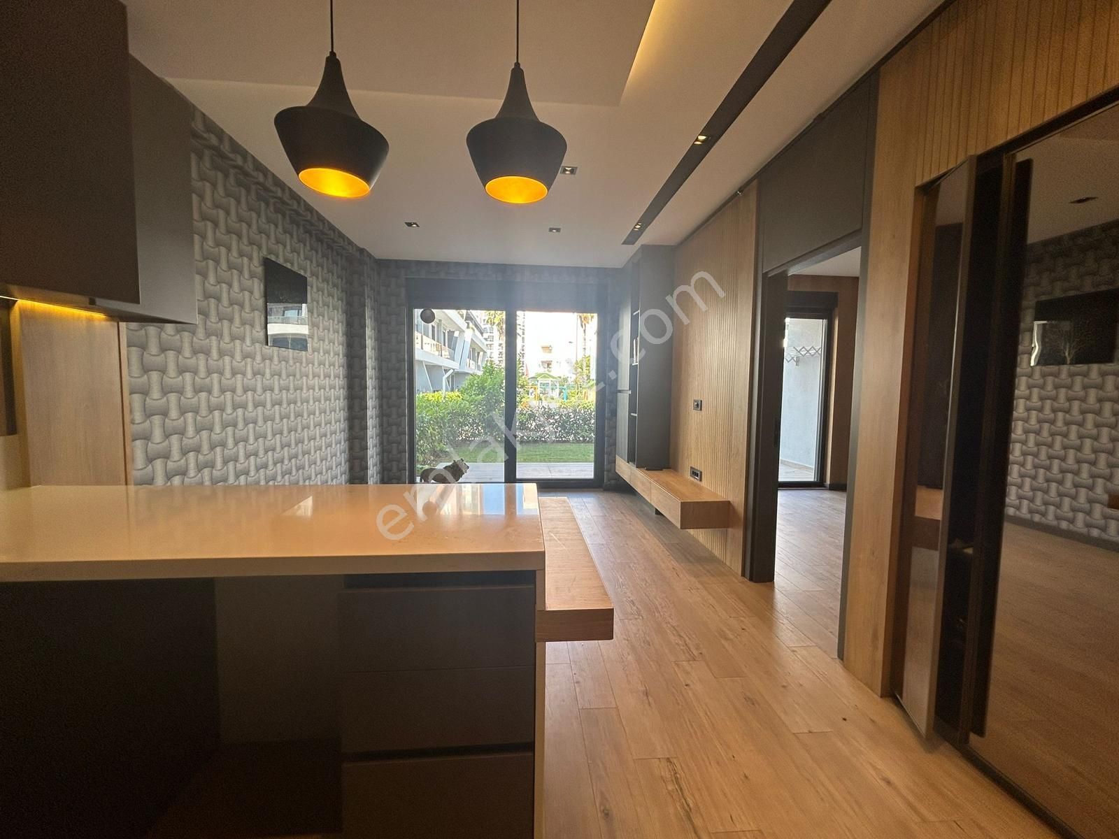 Güzelobada Havuzlu Güvenlikli Site İçerisinde Şık Bahçe Katı - Görsel 3