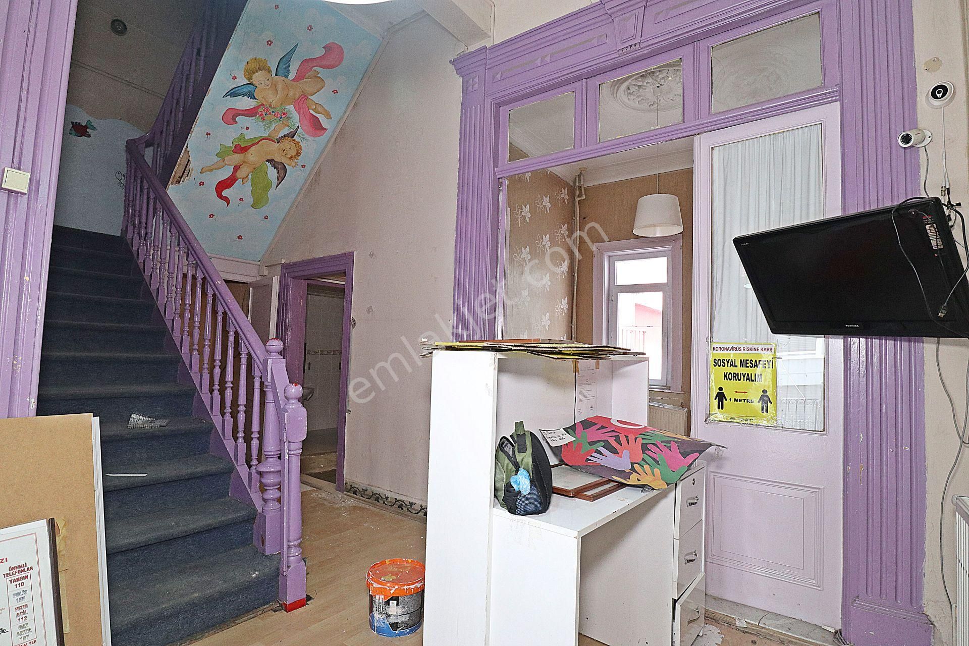 Göztepe Küçükyalıda Müstakil 4 Katlı Satılık Cumbalı Bina - Görsel 3