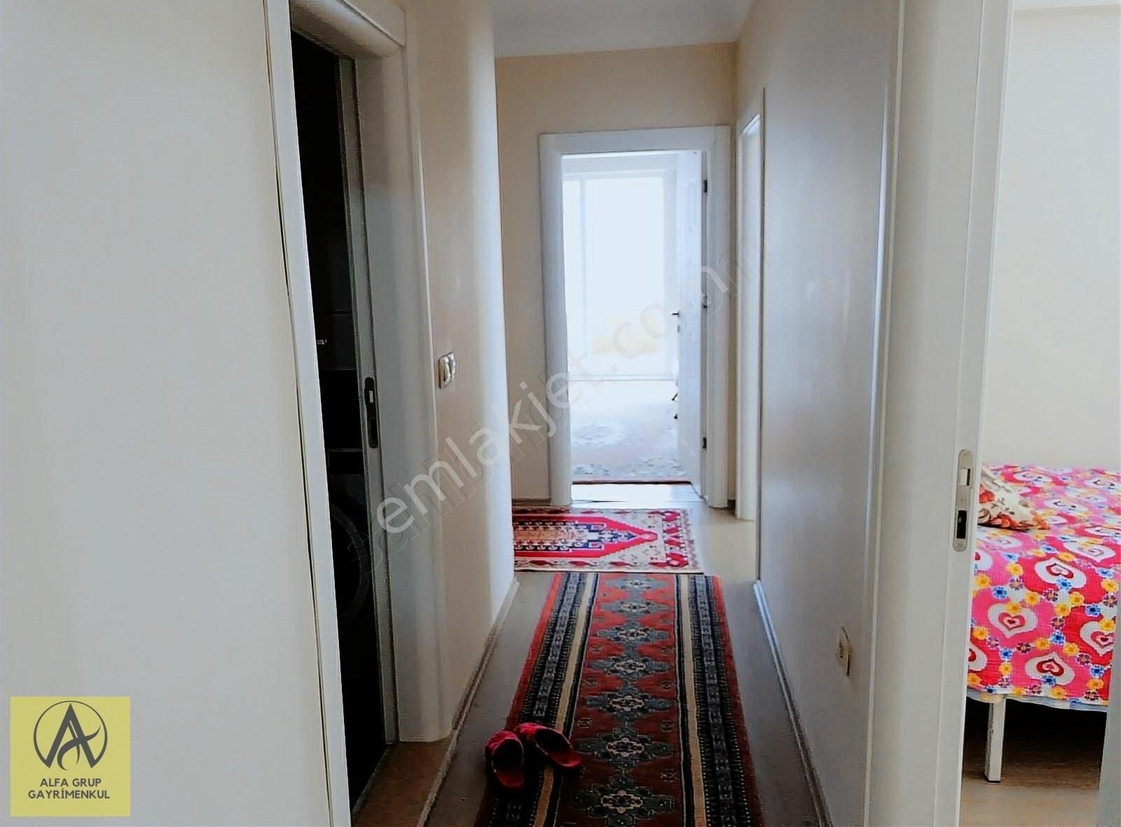 Emlakçıdan Bursa Yıldırım Millet Mahallesi 3+1 Oda Kiralık Daire 14,000