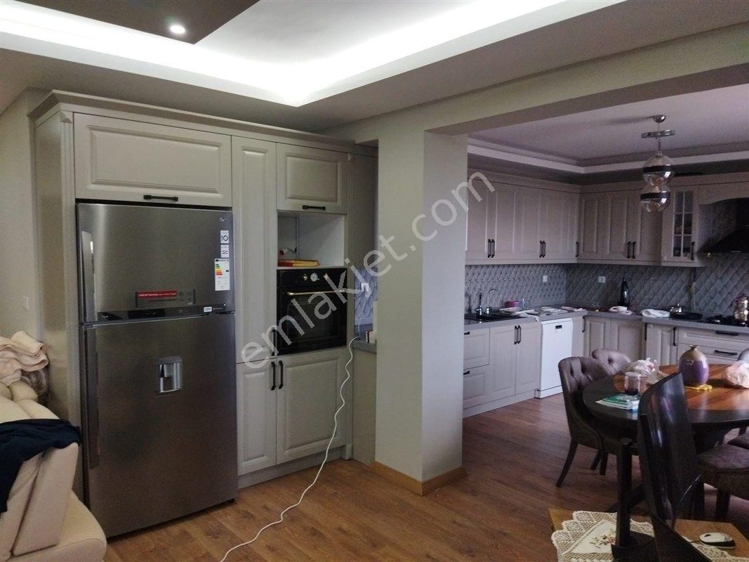 Mudanya Bademli'de Satılık Deniz Manzaralı 5+1 Lüx Villa - Görsel 3