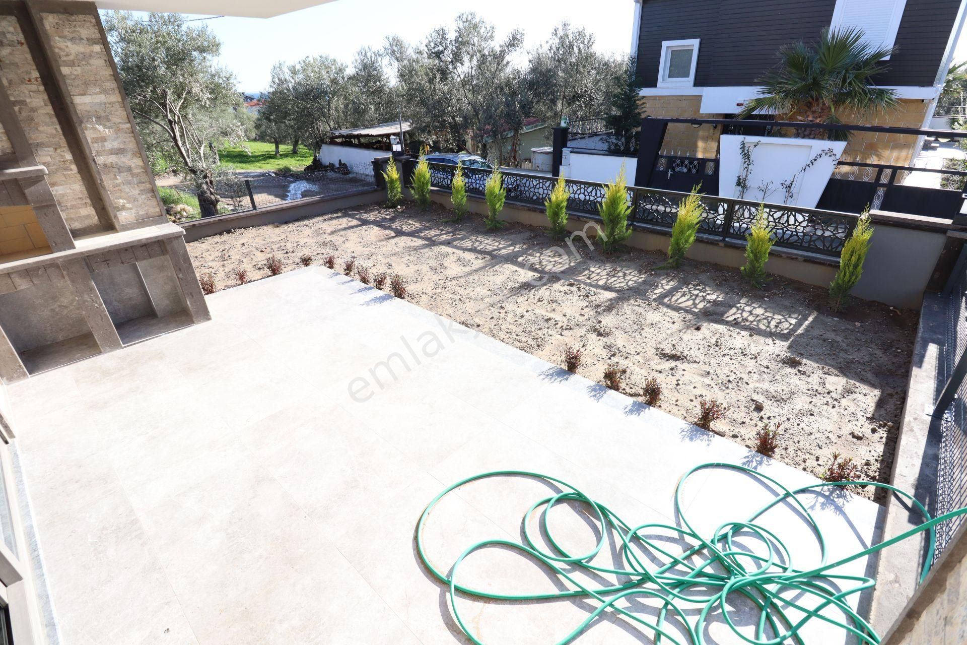 Altınoluk'ta Tek Başına Müstakil 5+1 Süper Lüks - Görsel 33