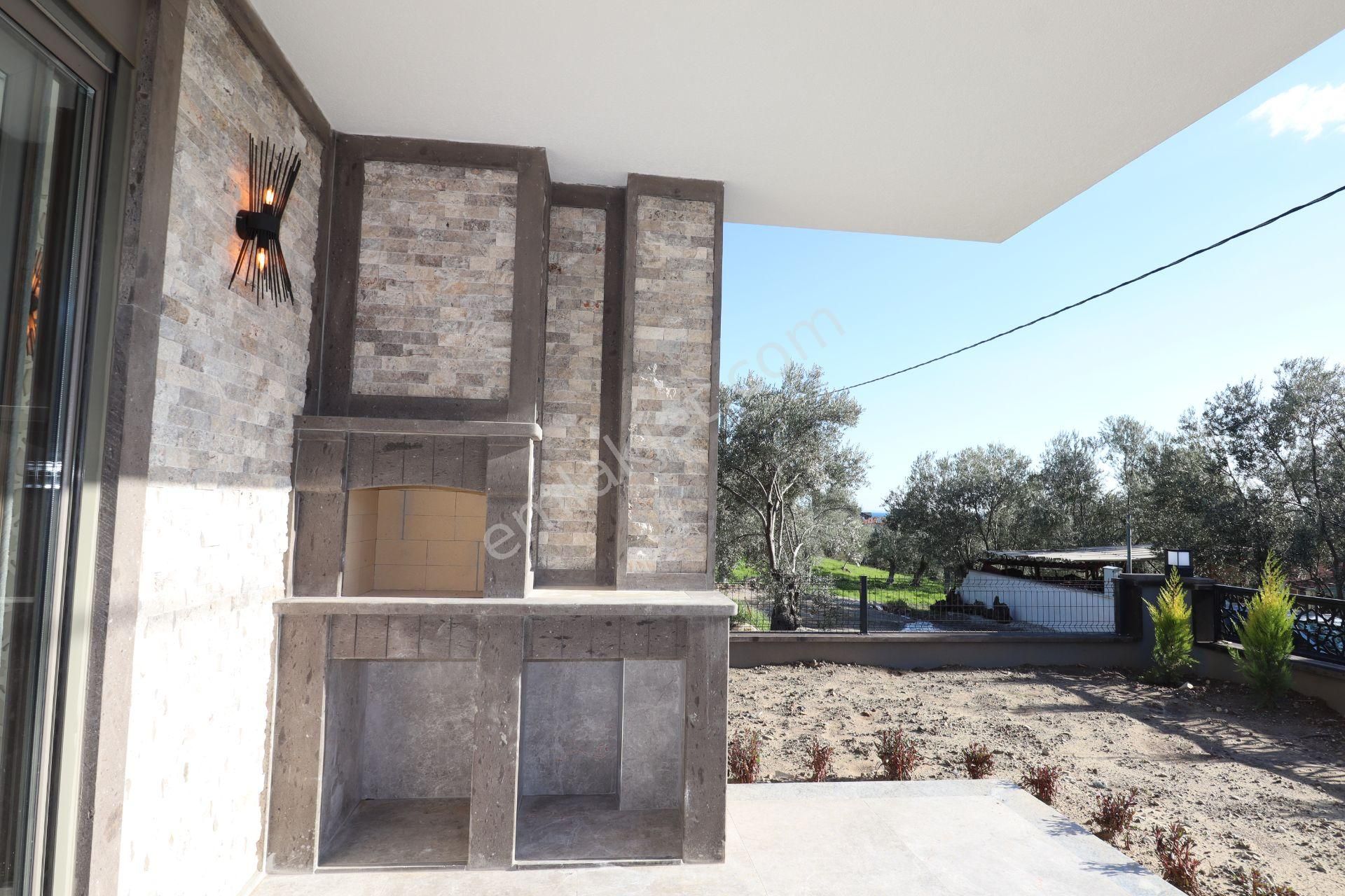 Altınoluk'ta Tek Başına Müstakil 5+1 Süper Lüks - Görsel 6