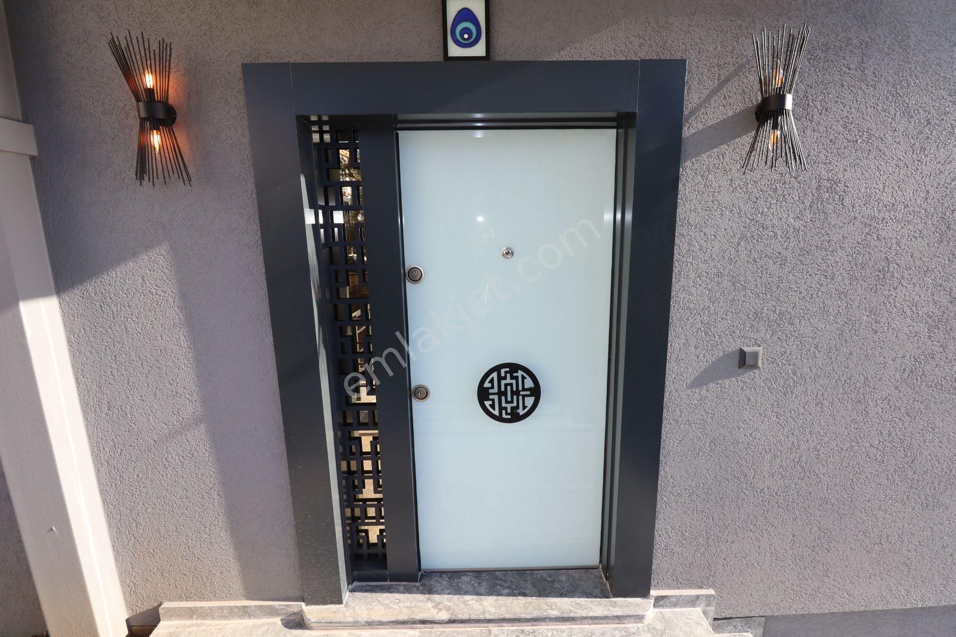 Altınoluk'ta Tek Başına Müstakil 5+1 Süper Lüks - Görsel 7