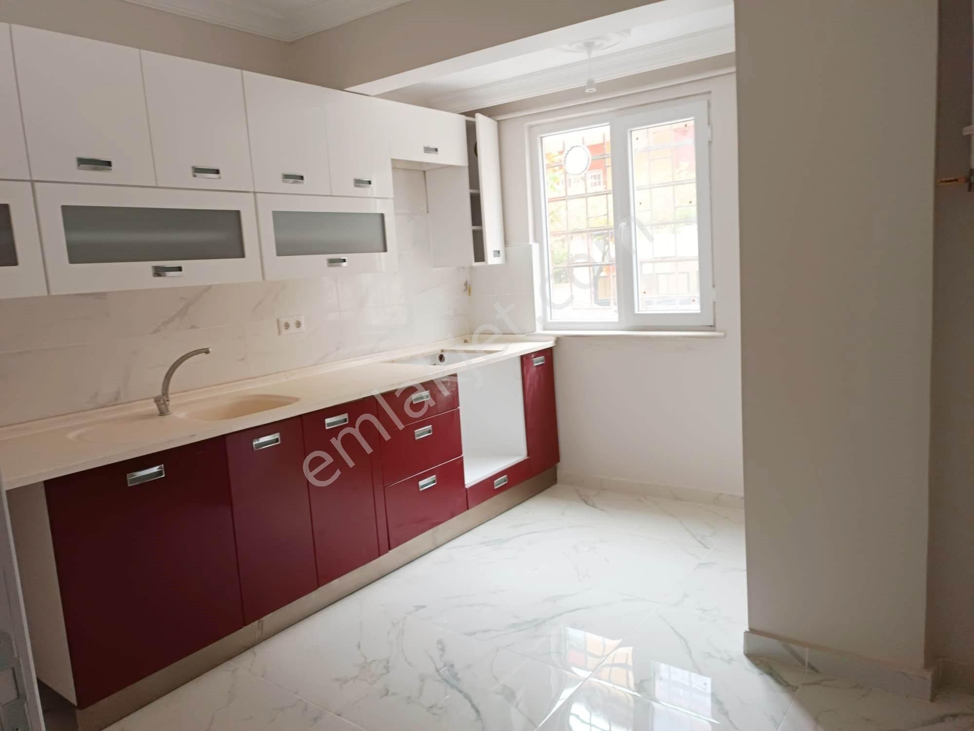 Pendik Esenyalı Satılık Daire SATILIK DAİRE PENDİK ESENYALI  MAHALLESİ 