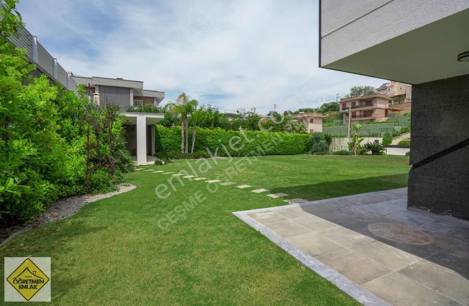 Çeşme Dalyanda Deniz Yakın Geniş Bahçeli Lüks+lüks Villa - Görsel 33