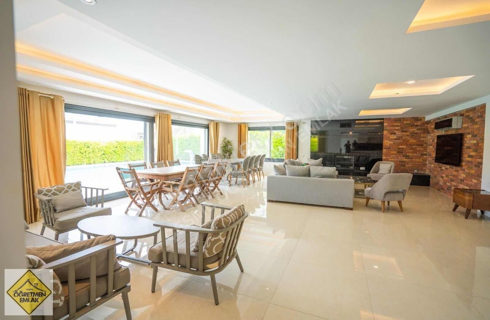 Çeşme Dalyanda Deniz Yakın Geniş Bahçeli Lüks+lüks Villa - Görsel 22