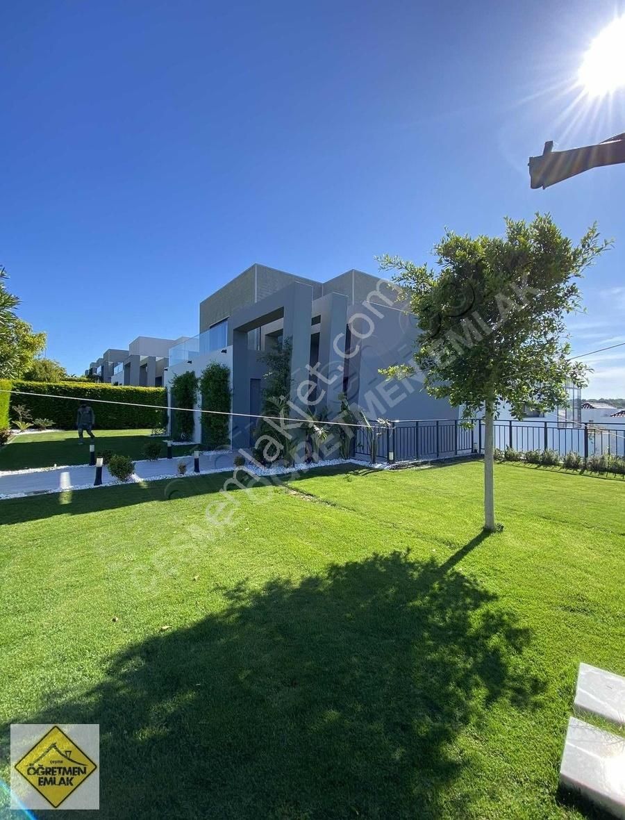 Çeşme Dalyanda Lüks Havuzlu Geniş Bahçeli Muhteşem Yazlık - Görsel 4