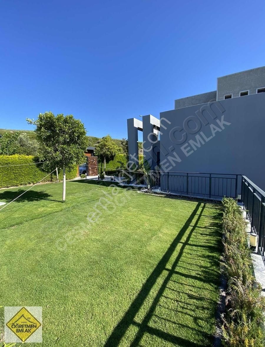 Çeşme Dalyanda Lüks Havuzlu Geniş Bahçeli Muhteşem Yazlık - Görsel 14