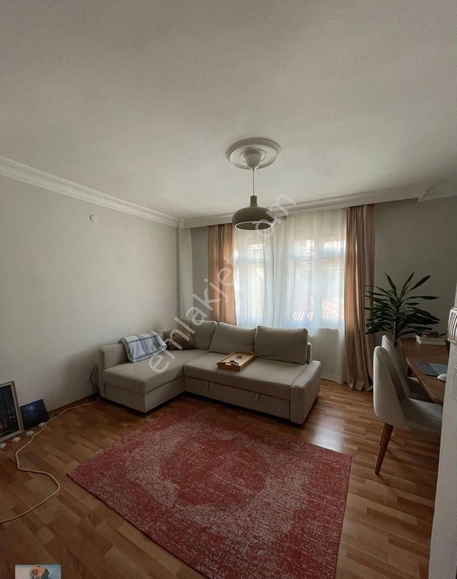 Beşiktaş Bahçeşehir Üniv Kuzey Kampüs Karşi Sokaği 2+1 Kombili - Görsel 18